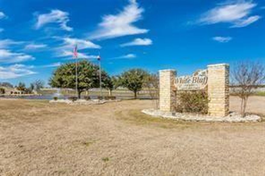 *** Lot 1 of 3 (20939943, 20939941) - Buy in Bulk to Save More*** PRICE NEGOTIABLE *** Beautiful, heavily treed, large lot in White Bluff. White Bluff Resort is a beautiful gated, resort community on Lake Whitney located just a little over an hour south of Dallas and Fort Worth. The resort hosts many amenities including two world class 18-hole golf courses, 4 swimming pools, tennis courts, pickle ball courts, marina, restaurants, fitness center and much more! Come visit this beautiful community today!