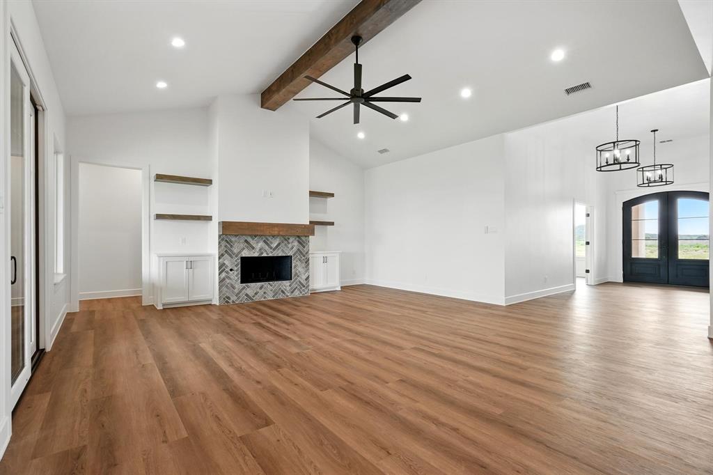 204 Stonewall Drive