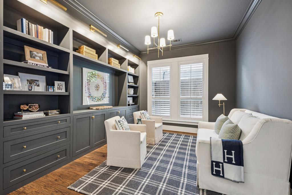 Wilshire Summit - Residential