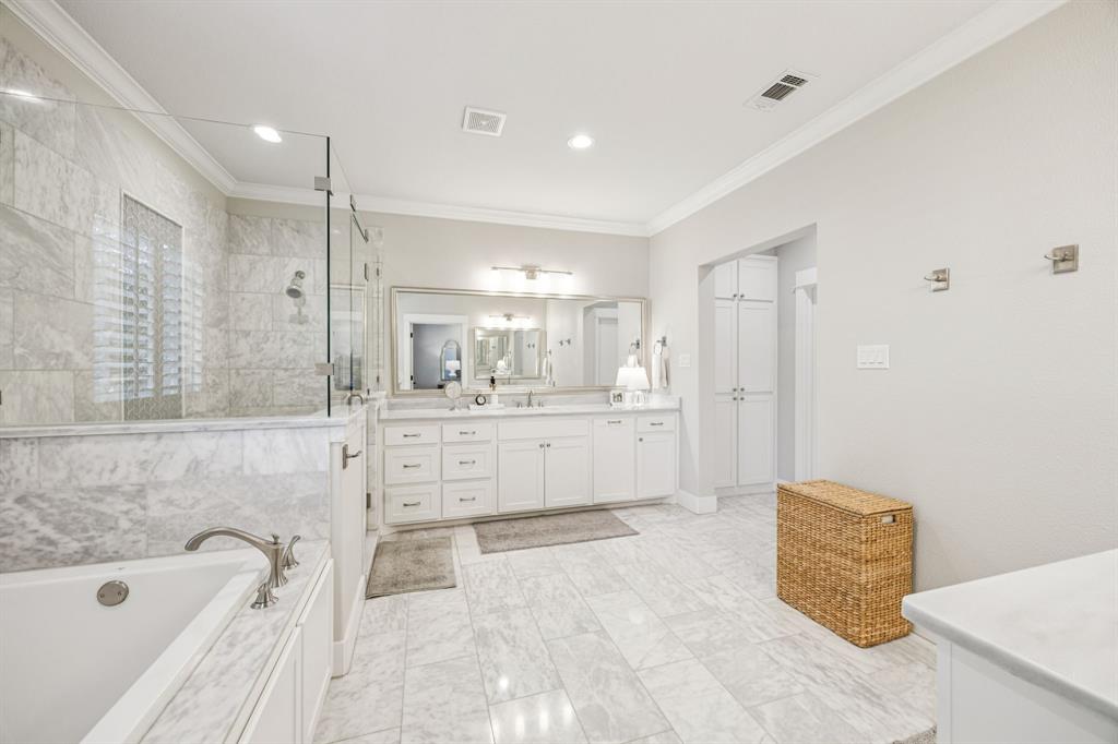 Wilshire Summit - Residential