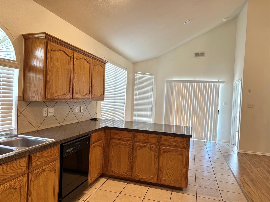 Crossing At Fossil Creek The - Residential