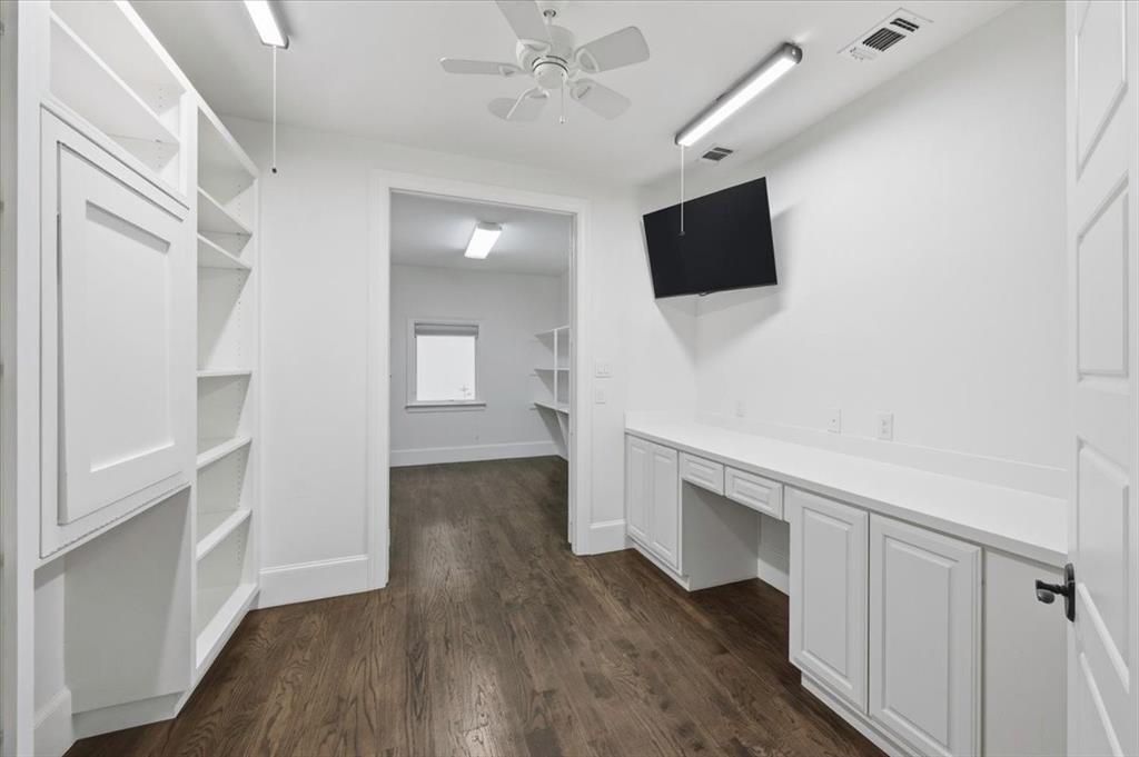 Idlewild Drive - Residential