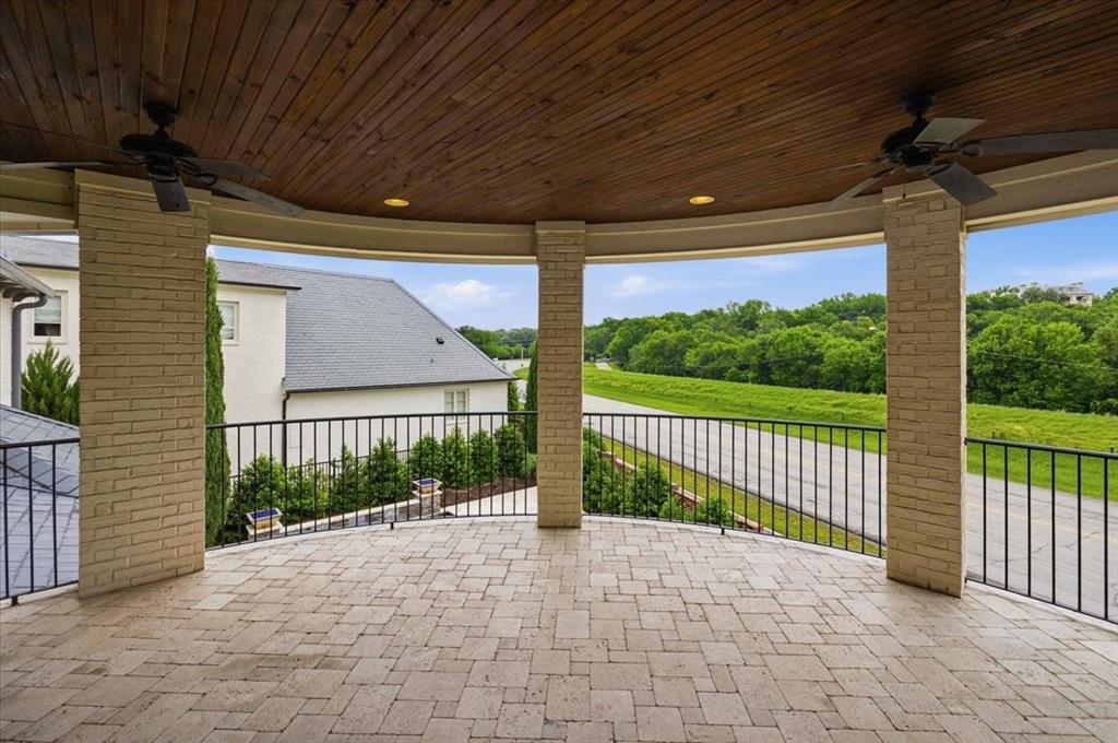 Idlewild Drive - Residential