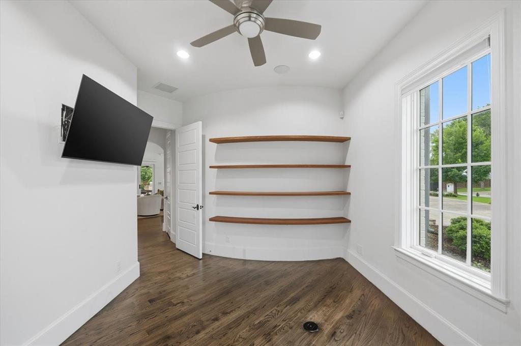Idlewild Drive - Residential
