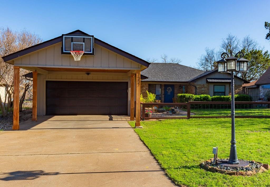 1007 Laguna Vista Court