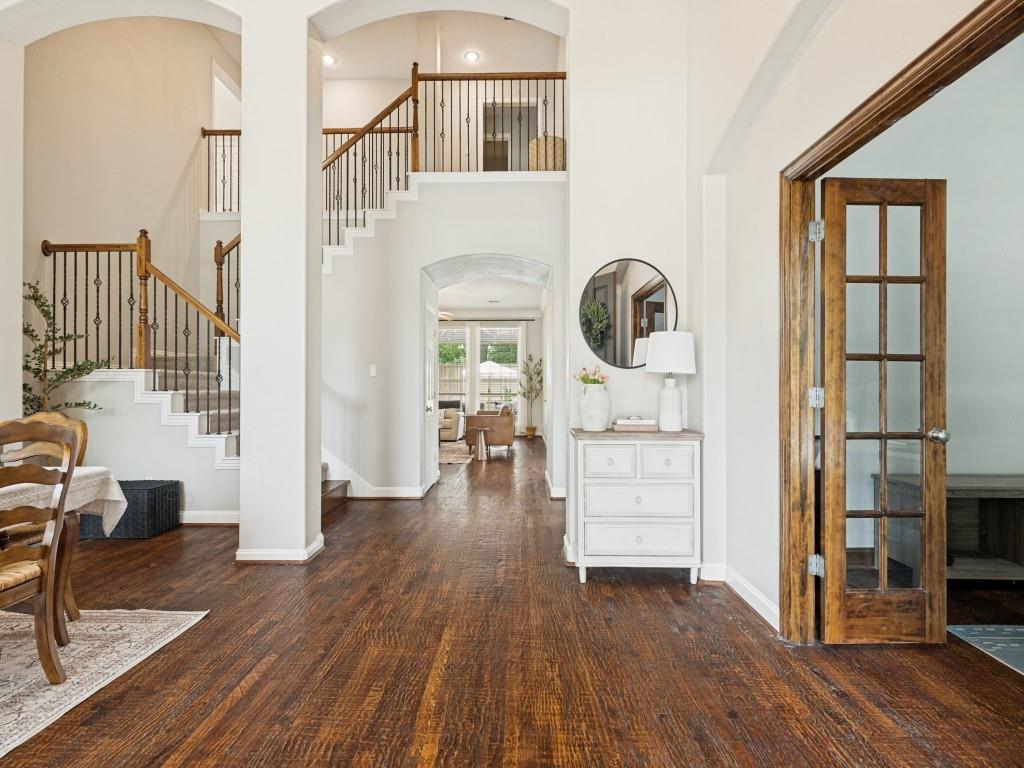 1001 Thornapple Drive