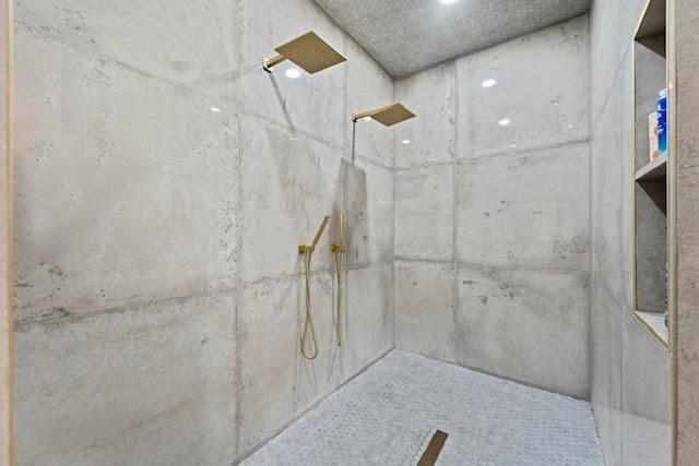 Fuller 2 - Residential