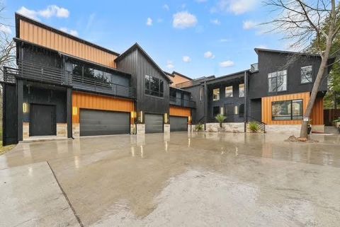 511 S Bluegrove Lancaster TX 75146