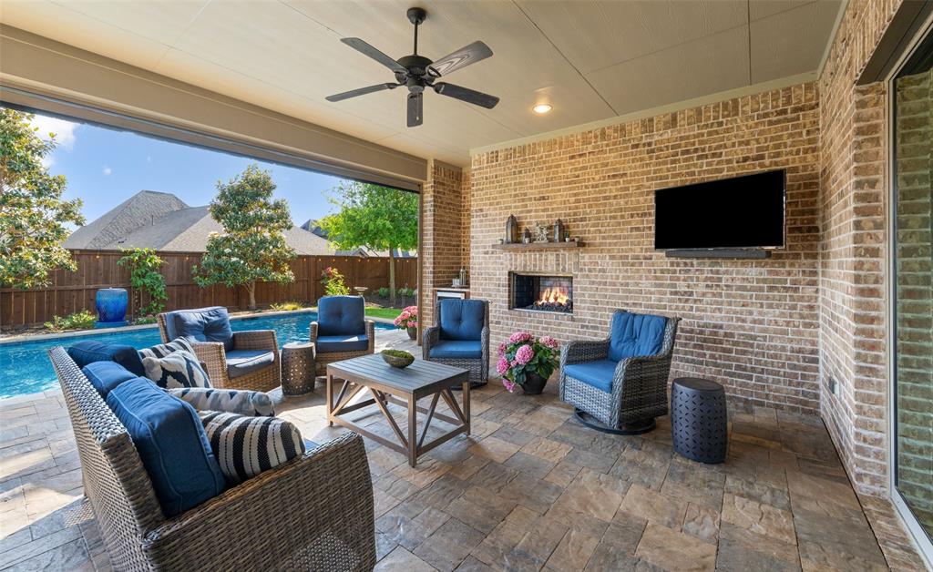 2913 Vaquero Lane