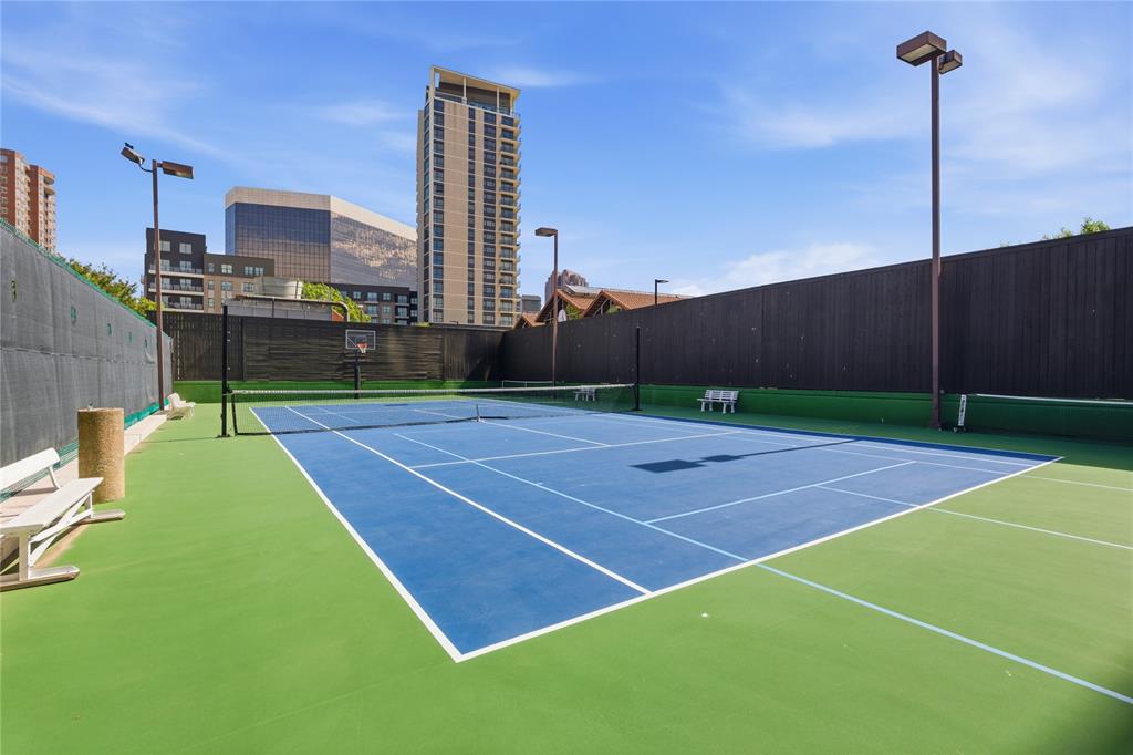 La Tour - Residential