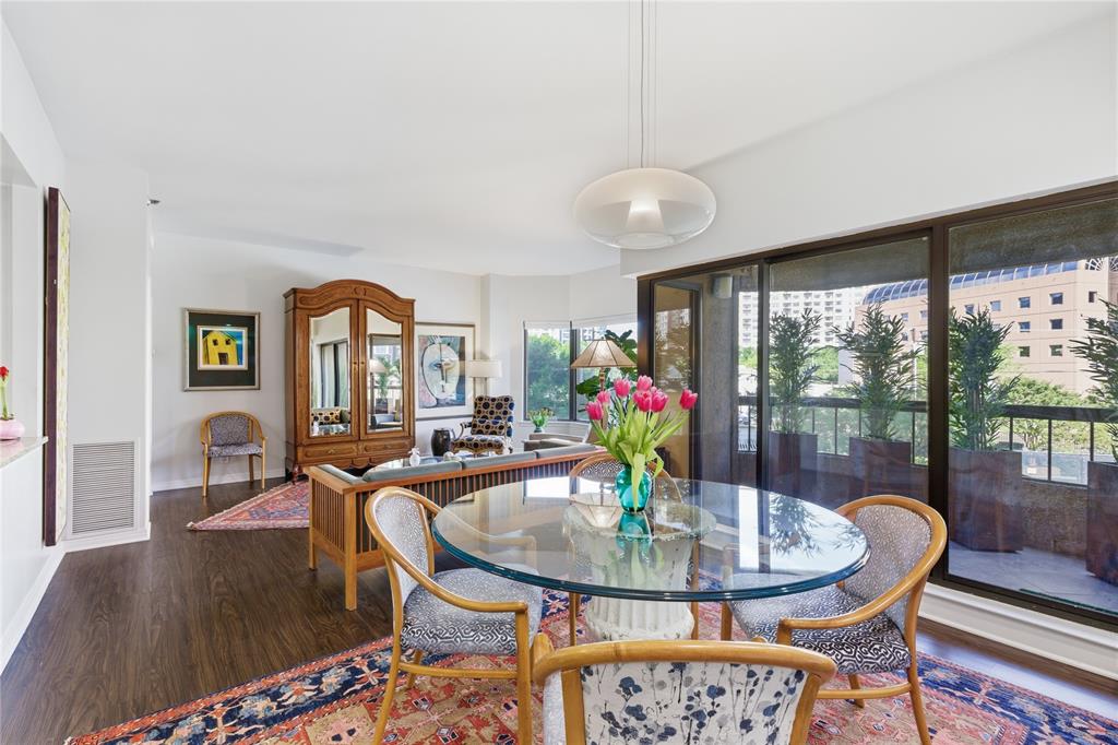 La Tour - Residential