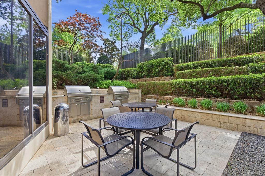 La Tour - Residential