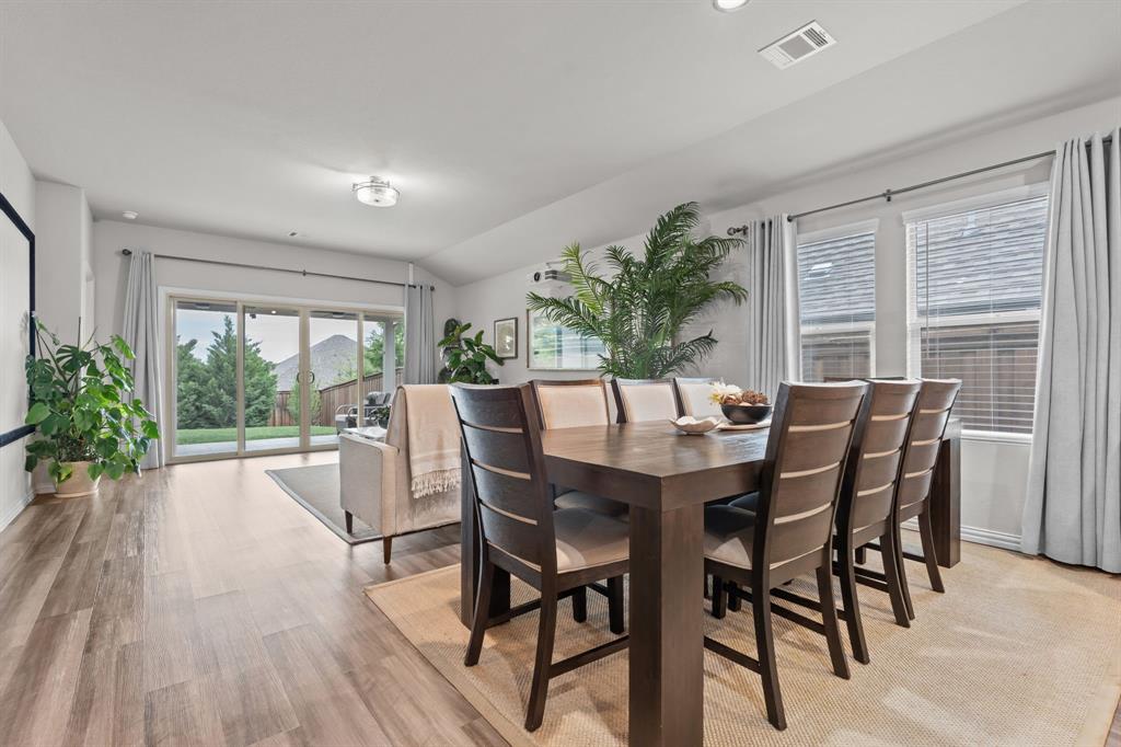 Ventana - Residential