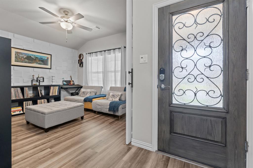 5577 Cypress Willow Bend