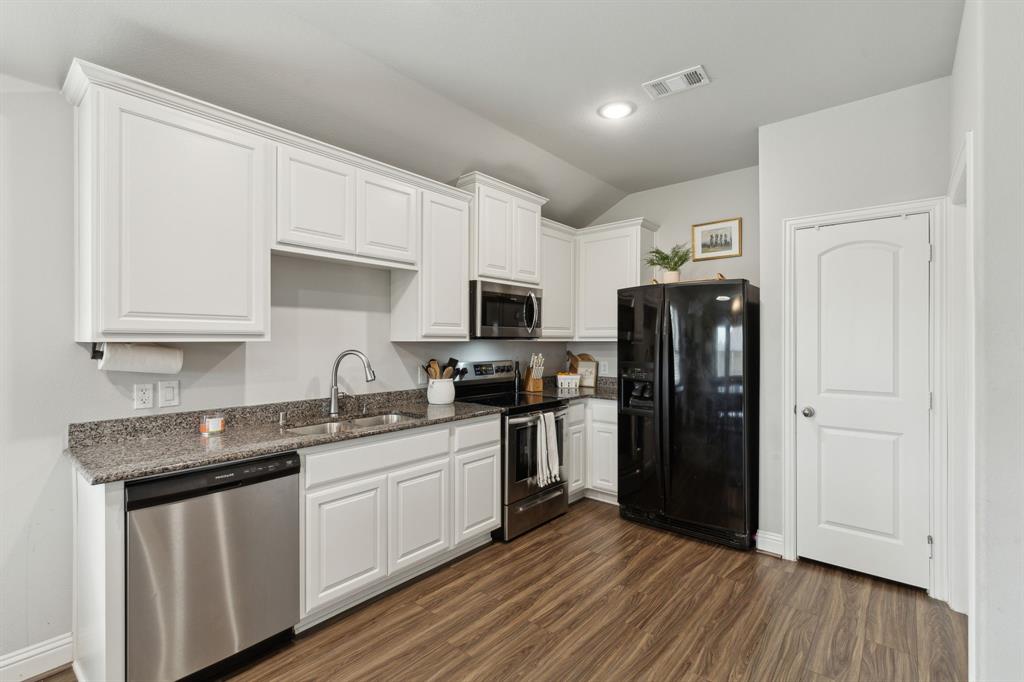 Jacksons Run Ph 2 - Residential Lease