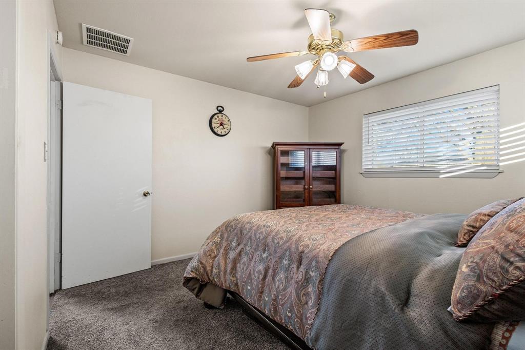 Simms B B - Residential