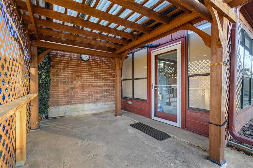 Simms B B - Residential