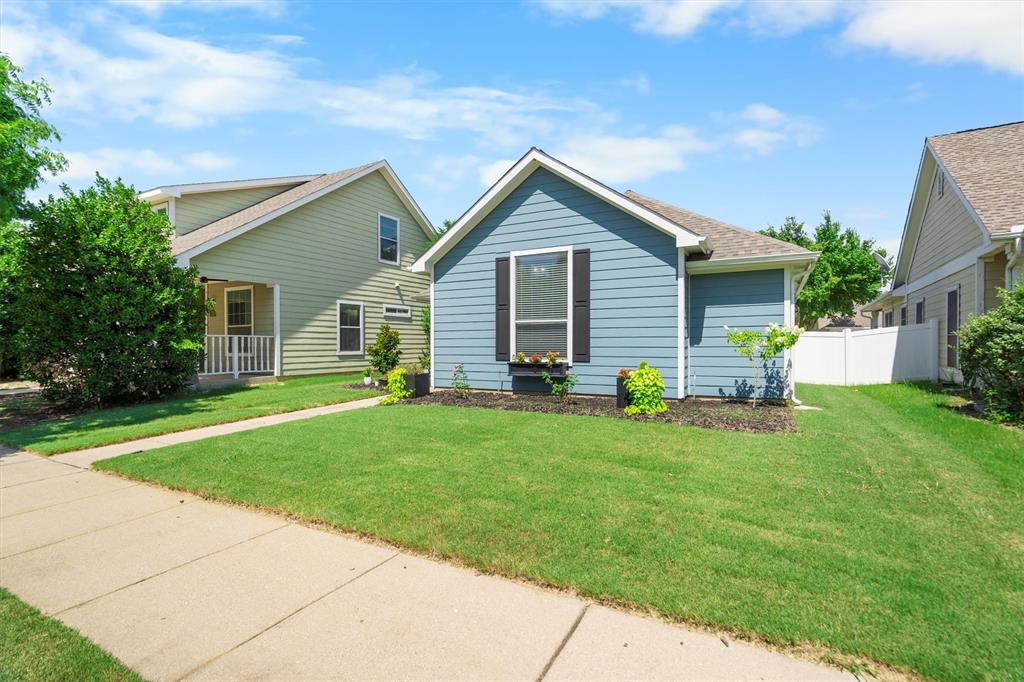 9880 Walnut Hill Drive