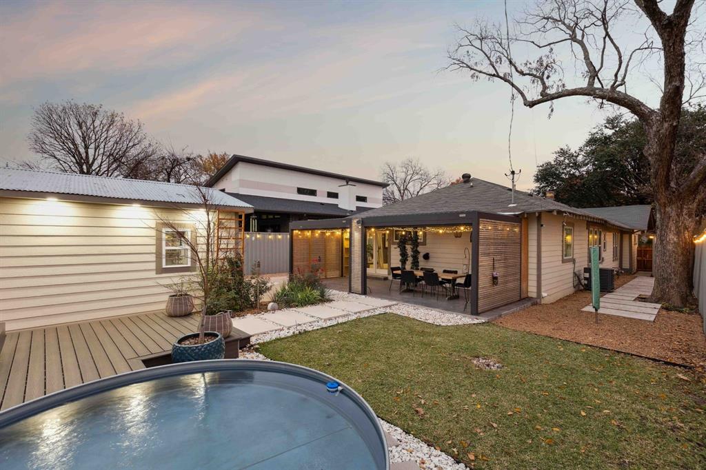 Rosemont Crest - Residential