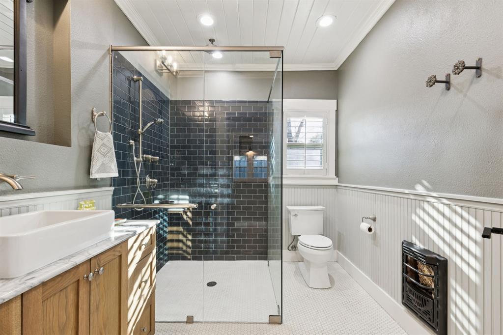 Rosemont Crest - Residential