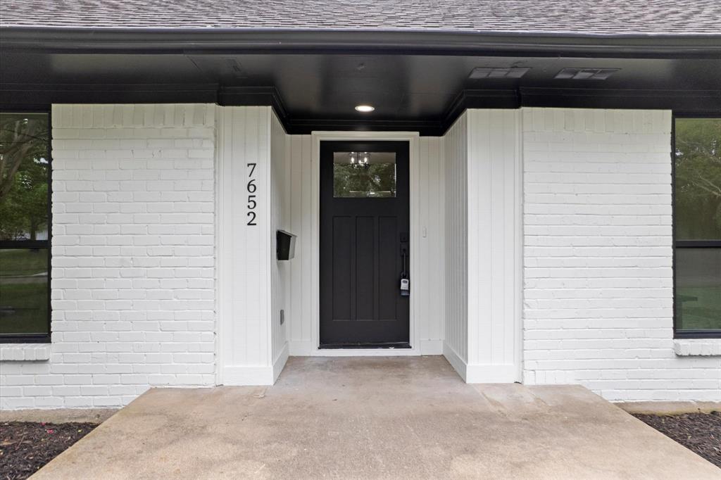 7652 El Pensador Drive