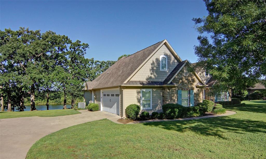 320 Private Road 7946
