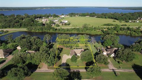 320 Private Road 7946 Emory TX 75440