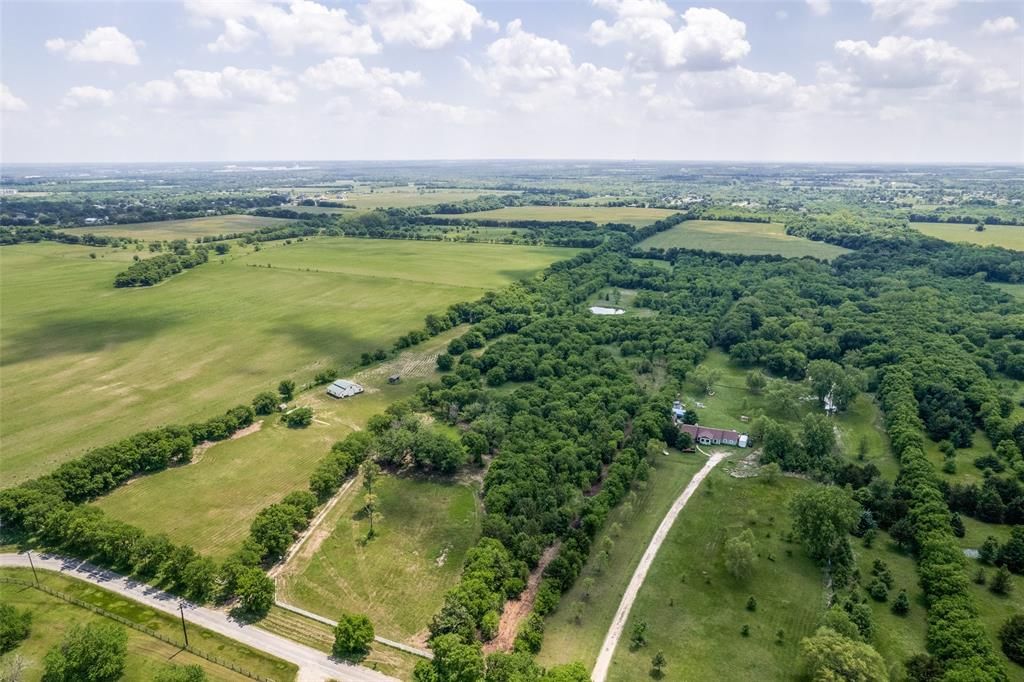 Photo of 586 Pleasant Home Road, Sherman, TX 75092 (MLS # 21258760)