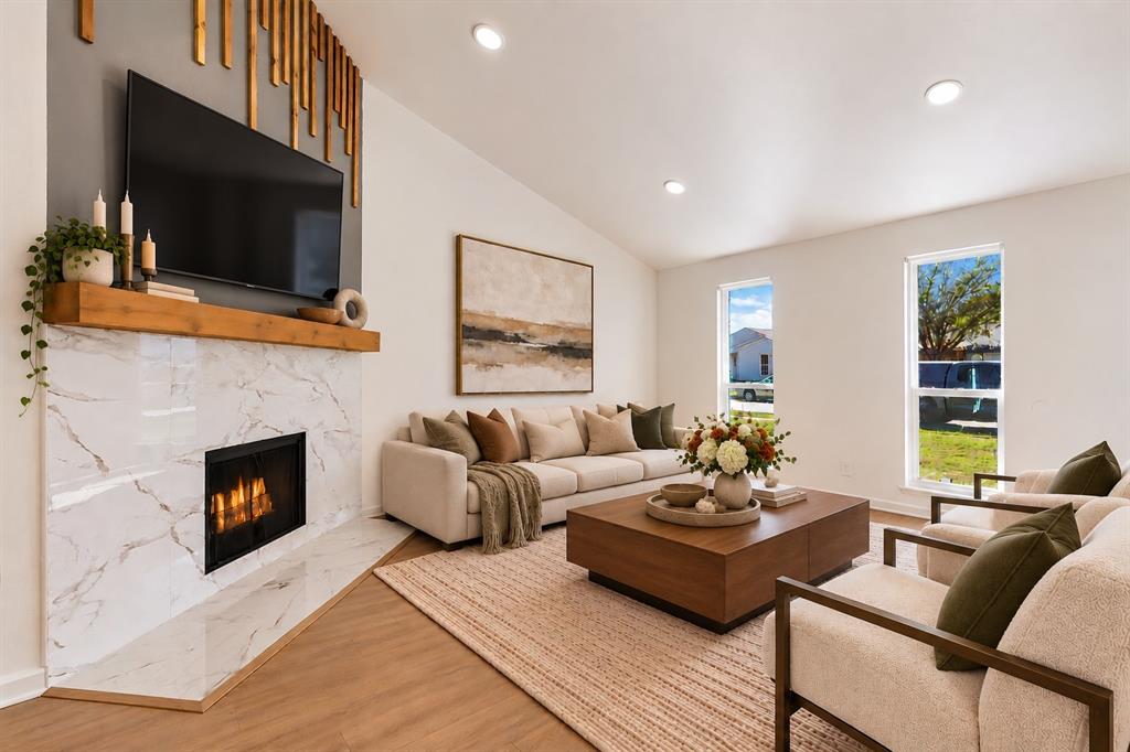 4232 Caldwell Avenue
