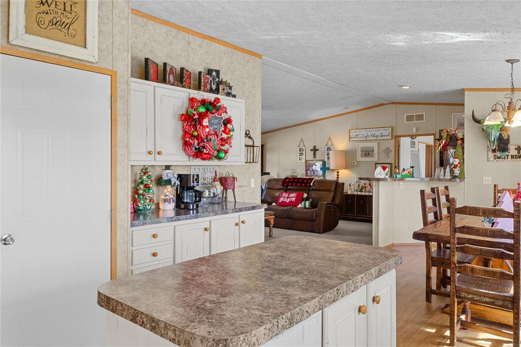 Polly Kincaid Surv A-464 - Residential