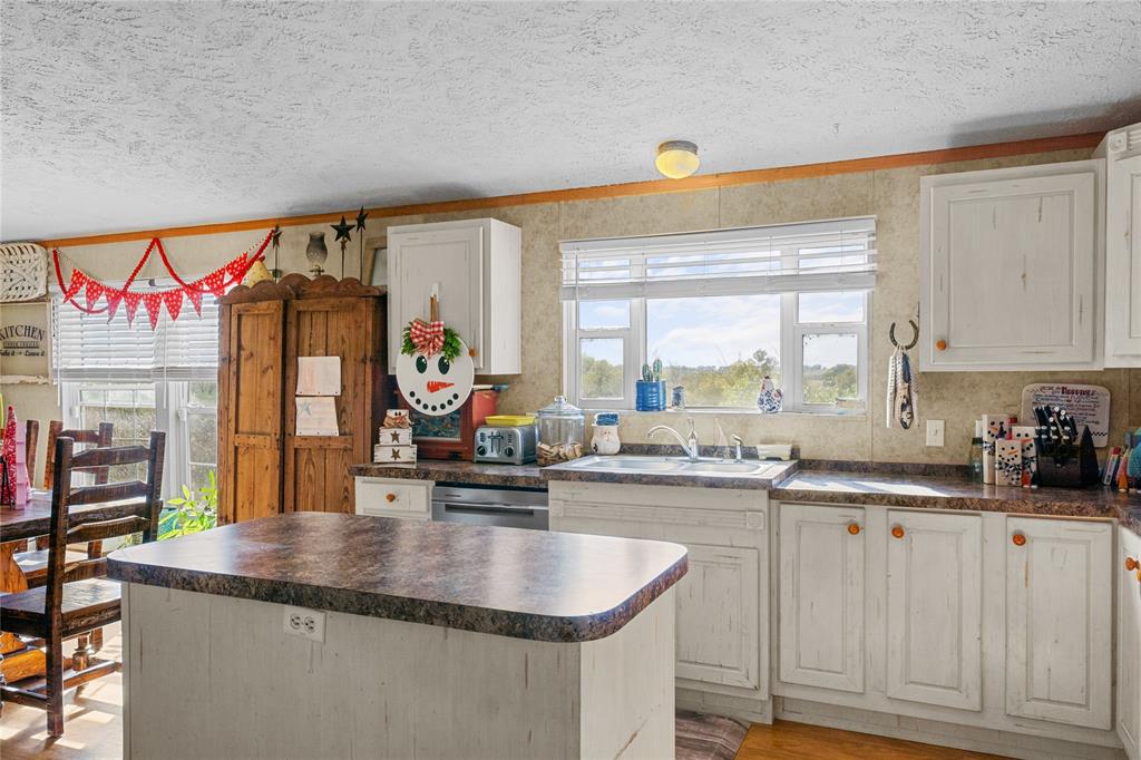 Polly Kincaid Surv A-464 - Residential