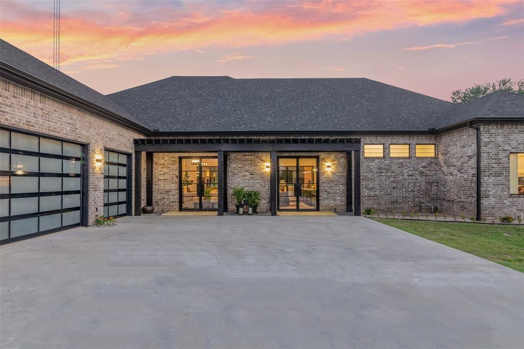 255 Private Road 5941