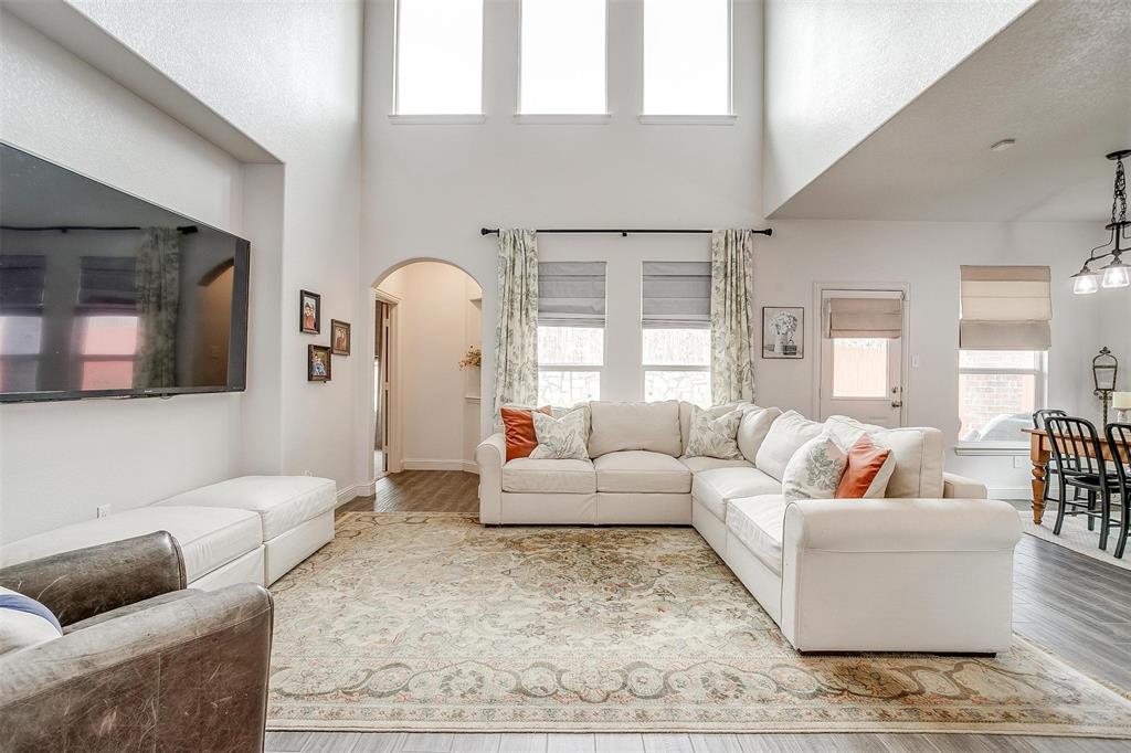 9820 Mullins Crossing Drive