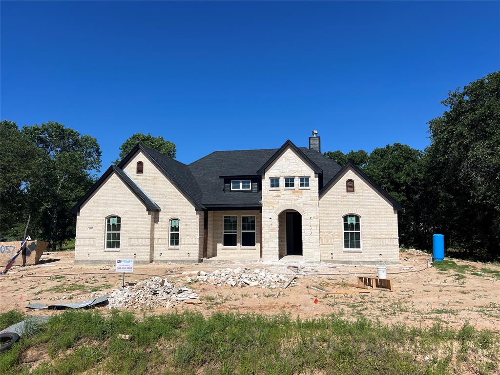 1057 Llano Way