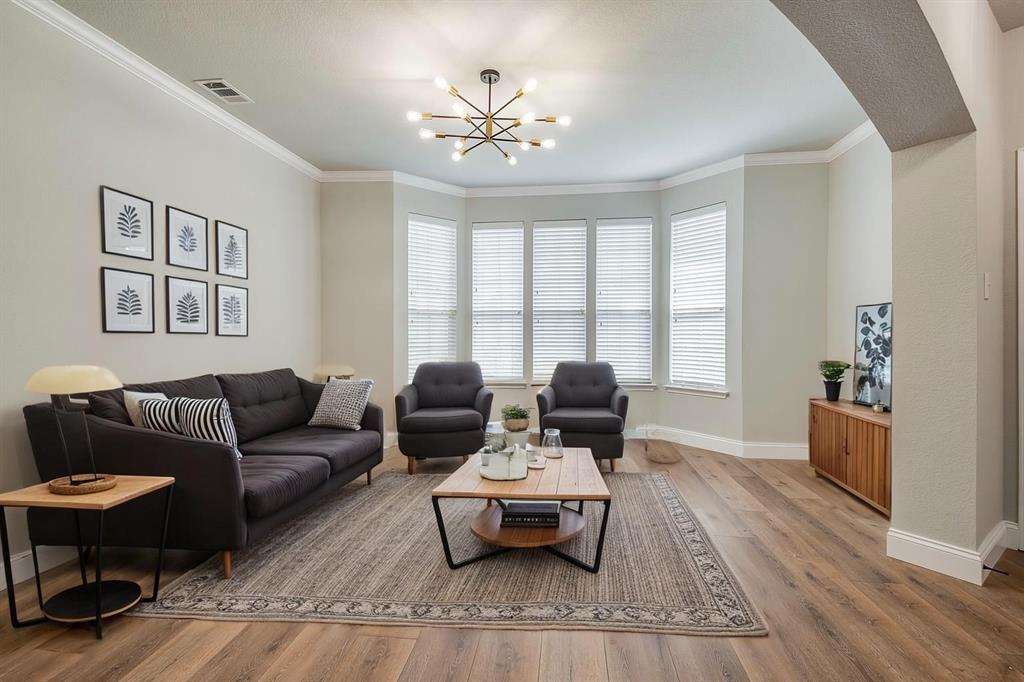 10 Monticello Court
