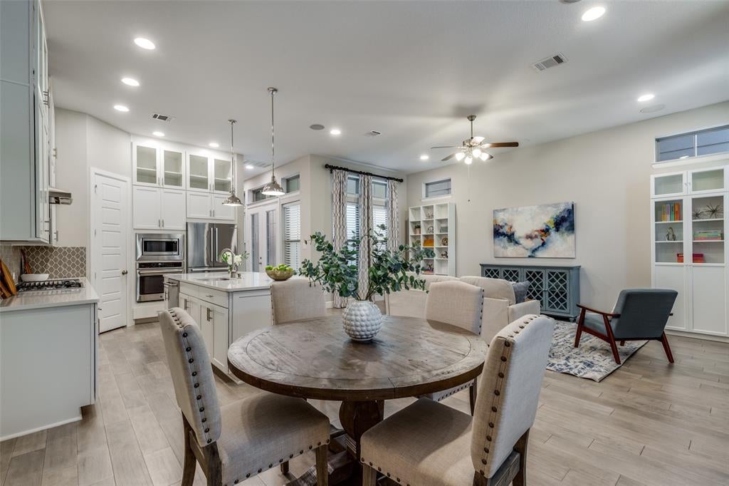 3743 Panalero Lane
