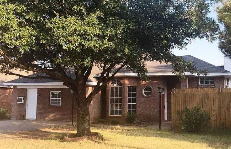 Investor opportunity in Cleburne! This property at 405 Odell St is being sold as-is and priced well below market value, offering excellent potential for investors or buyers looking to add value. With solid bones and plenty of upside, this is a great chance to renovate, rent, or flip at an attractive entry price. Buyer to verify all information and perform their own due diligence.