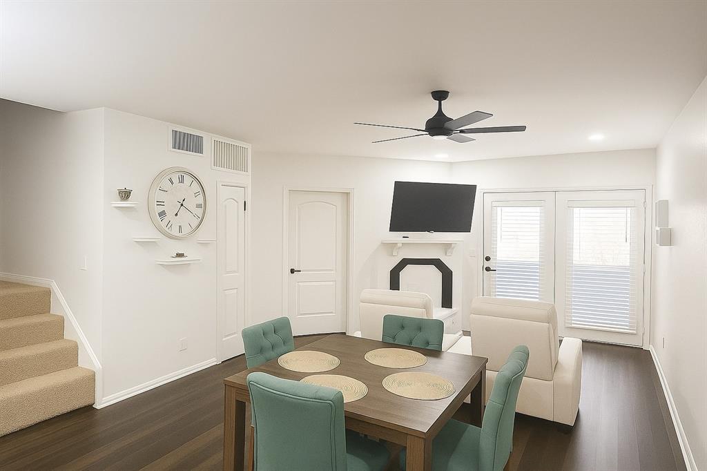 Casa Blanca Condos - Residential