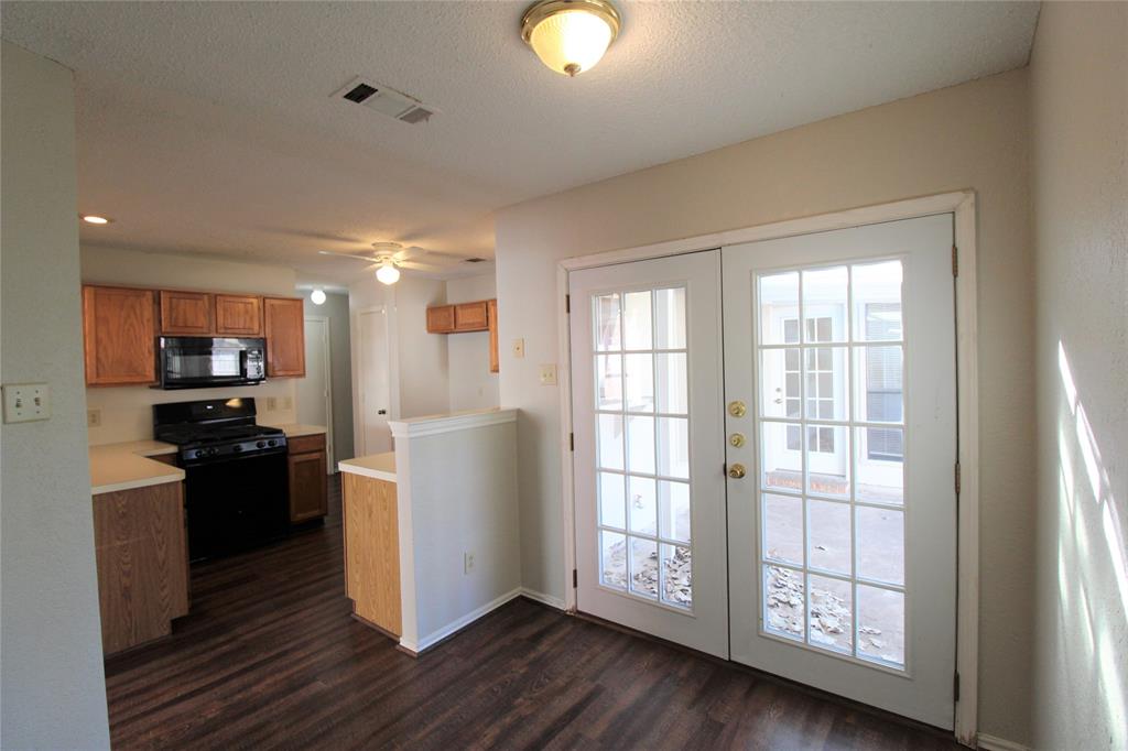 LAKECREST ESTATES - Residential Lease