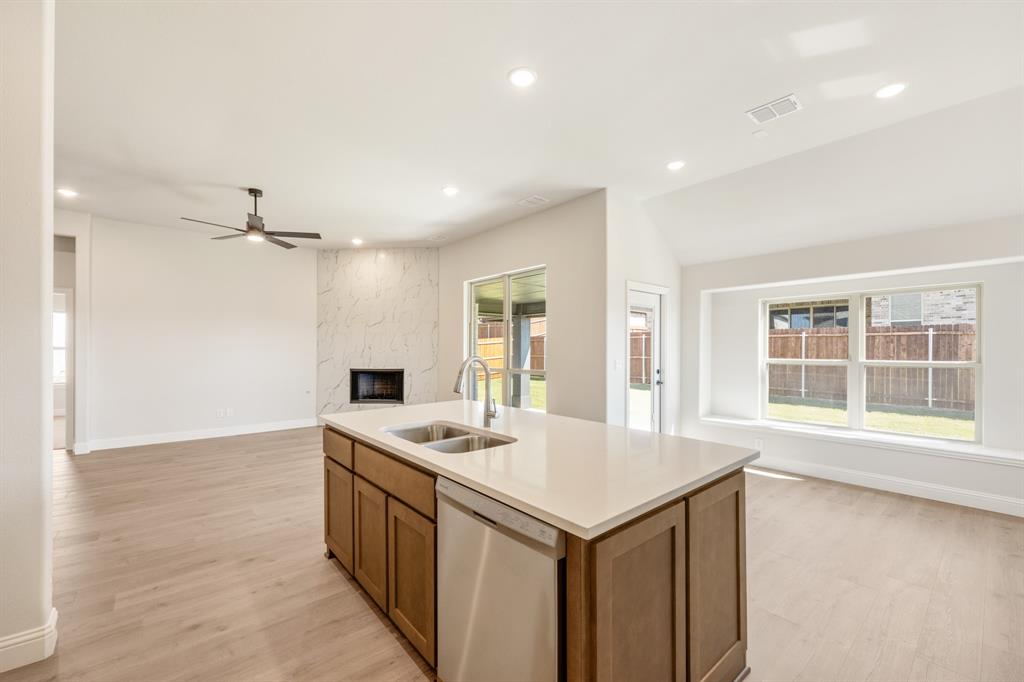 Sunset Ridge - Residential