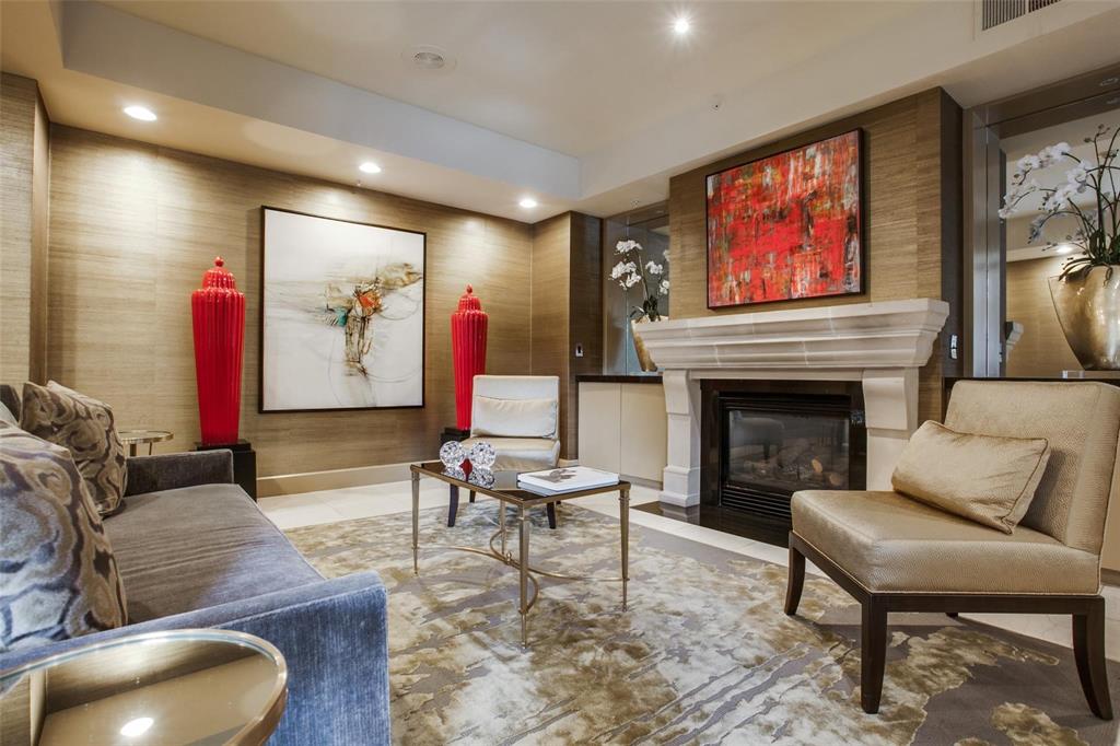 3225 Turtle Creek Boulevard 1637