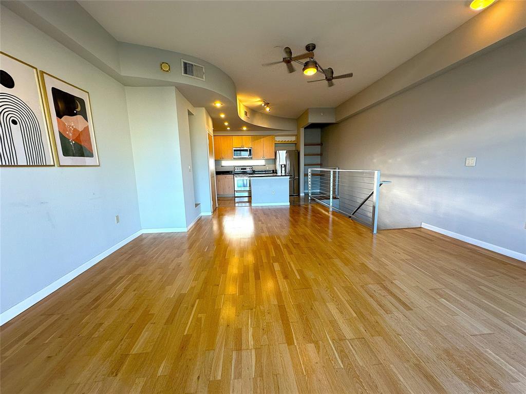 3225 Turtle Creek Boulevard 1637