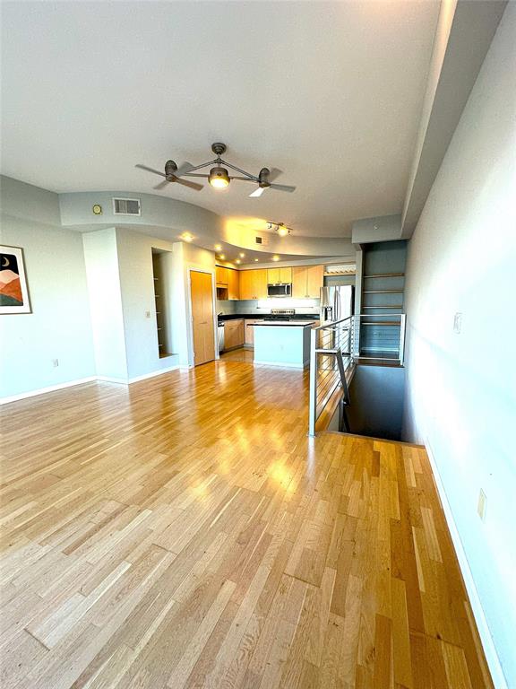 3225 Turtle Creek Boulevard 1637