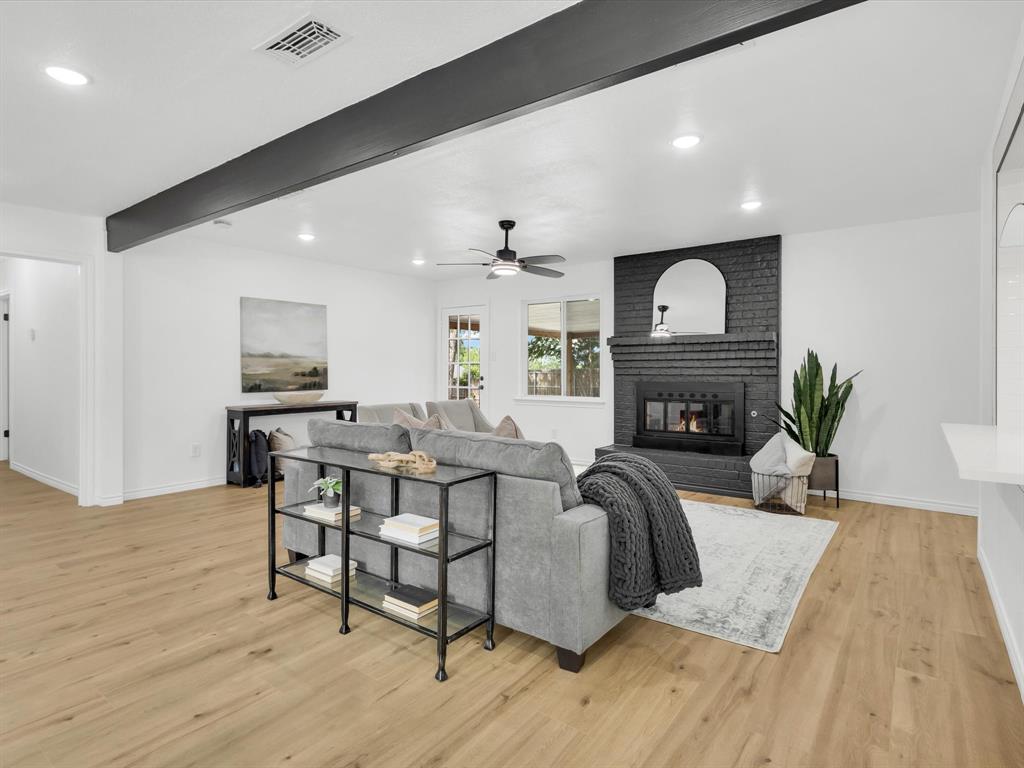 2852 Winterhaven Drive