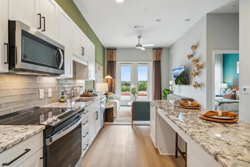 PARK CENTRAL ON THE LAKE - Residential Lease