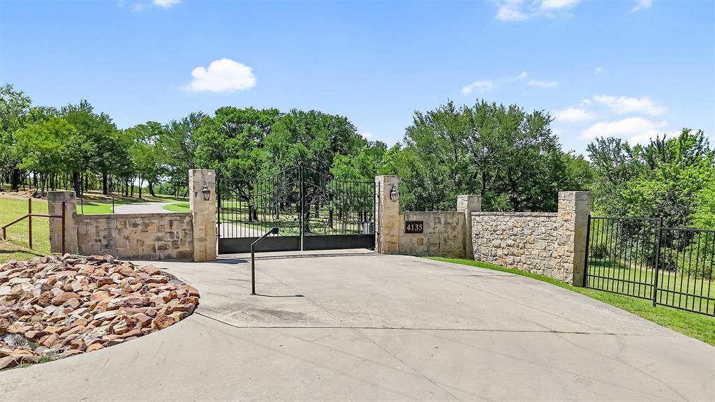 4135 Helen Drive