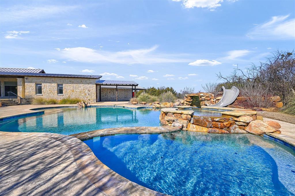 Mill Crk Mdws - Residential