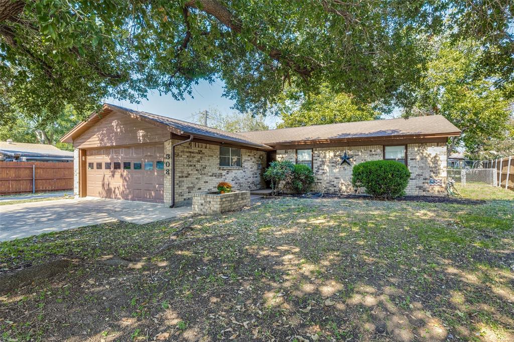 308 Thompson Court