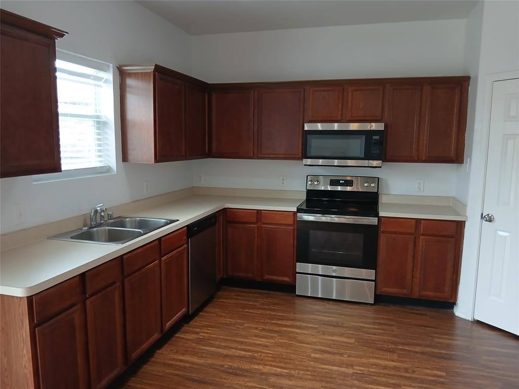 Heritage East A Ph 1 Add - Residential Lease