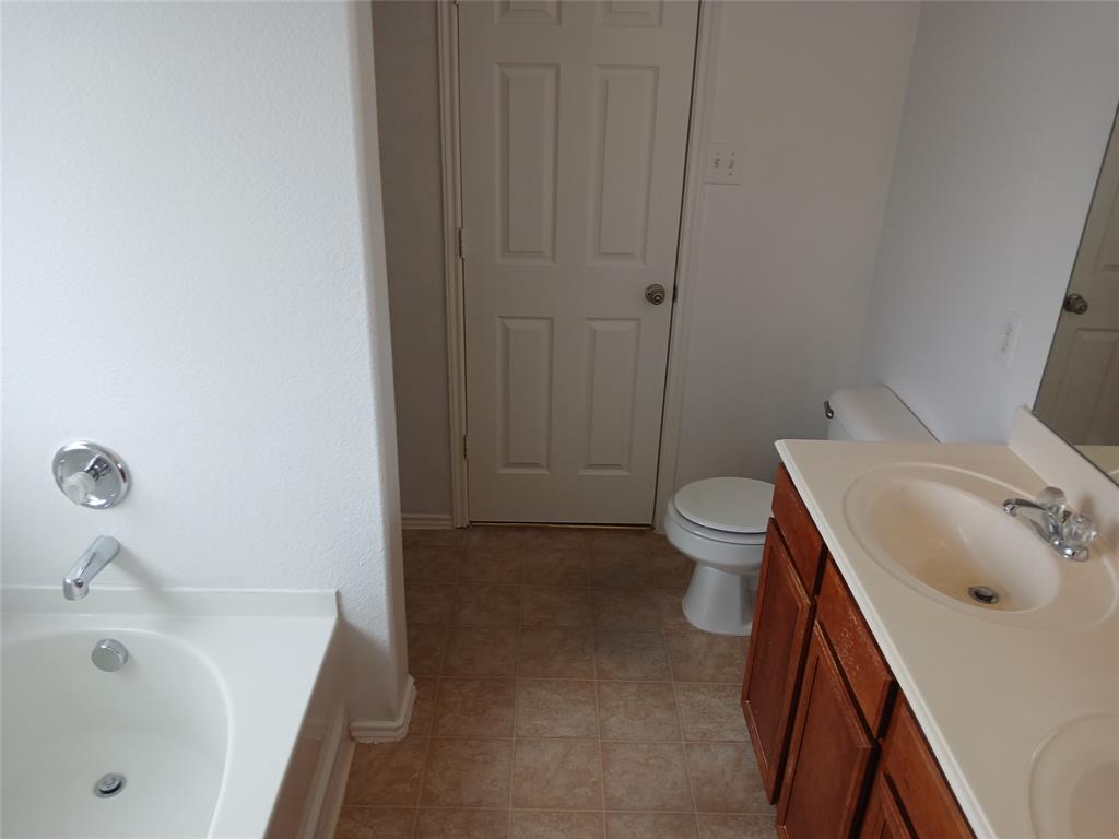 Heritage East A Ph 1 Add - Residential Lease